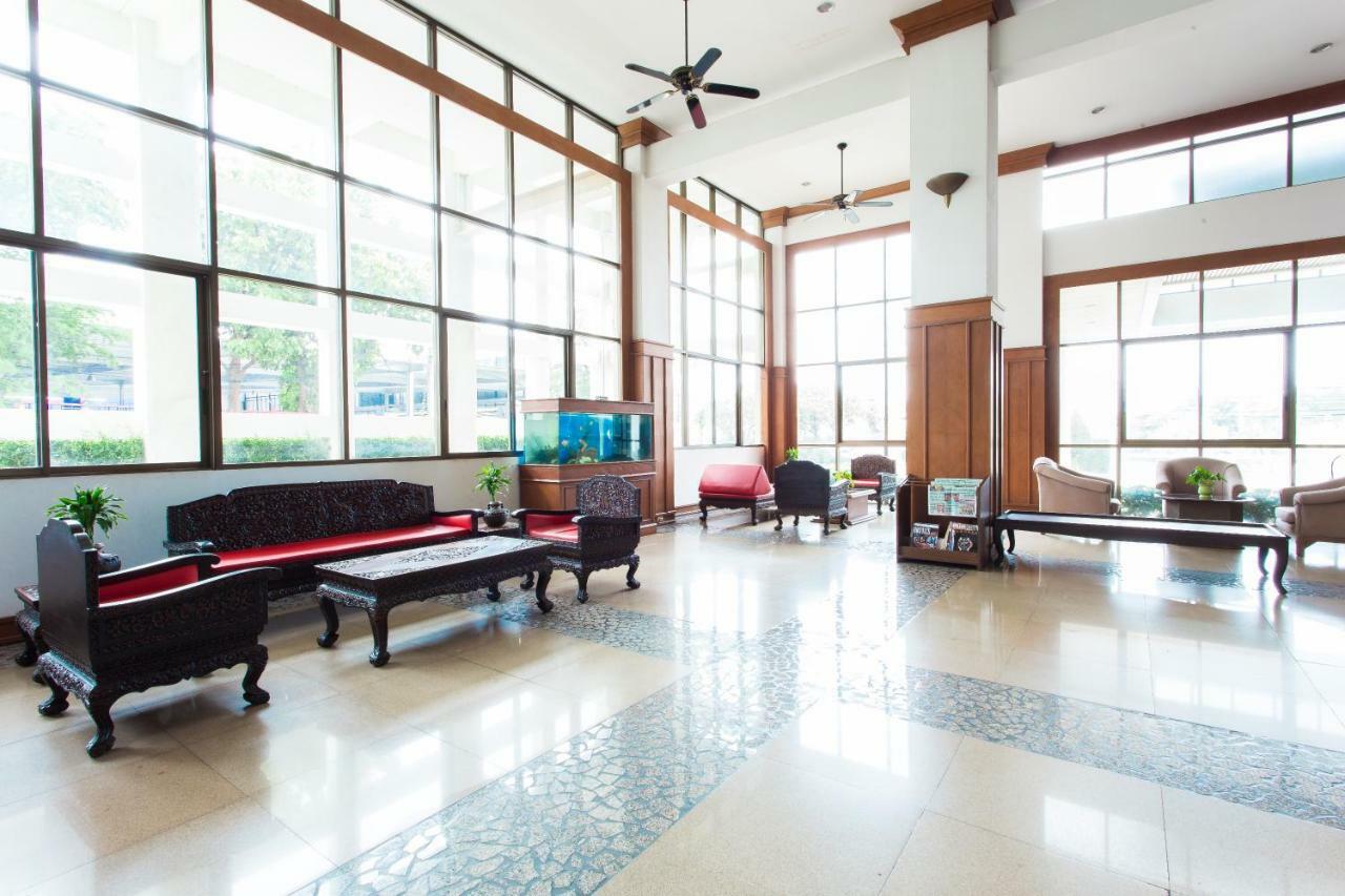 Ruensuk Place Bang Lamung Exterior foto